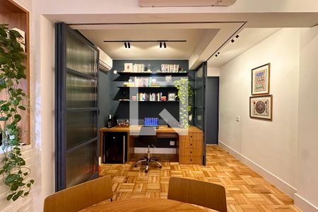 Sala de apartamento à venda com 3 quartos, 95m² em Leblon, Rio de Janeiro