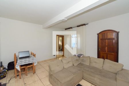 Casa1 - Sala de casa à venda com 6 quartos, 79m² em Amazonas, Contagem