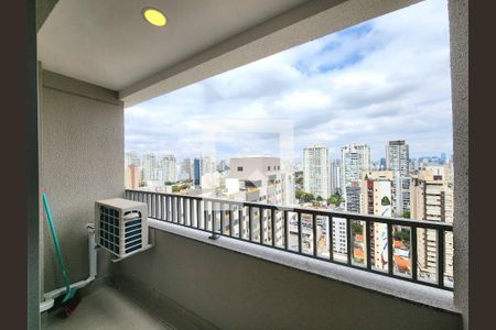 Varanda de kitnet/studio para alugar com 1 quarto, 25m² em Vila Olímpia, São Paulo
