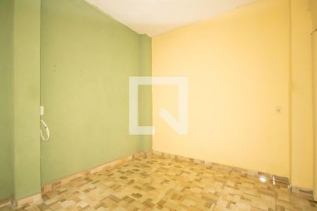 Quarto de casa para alugar com 1 quarto, 70m² em Metalúrgicos, Osasco