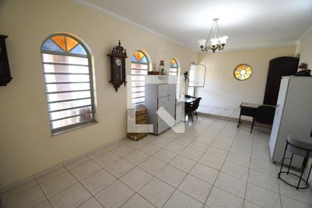 Sala de casa à venda com 3 quartos, 220m² em Jardim Chapadão, Campinas