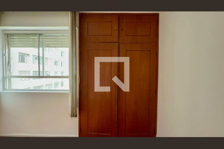 Quarto 1 de apartamento à venda com 3 quartos, 130m² em Jardim Paulista, São Paulo