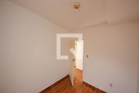 Quarto 2 de casa à venda com 2 quartos, 250m² em Jardim Nice, São Paulo