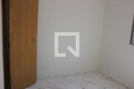 Quarto de casa para alugar com 1 quarto, 37m² em Parque Flamengo, Guarulhos