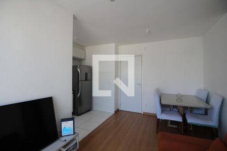 Sala de apartamento para alugar com 2 quartos, 47m² em Pechincha, Rio de Janeiro