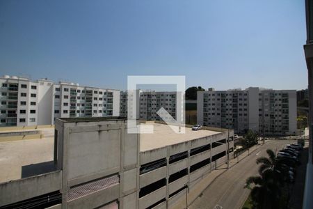 Sala - Vista de apartamento para alugar com 2 quartos, 47m² em Pechincha, Rio de Janeiro