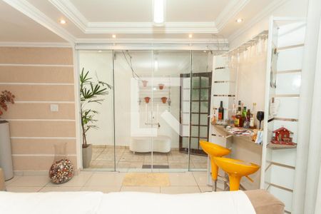Sala de casa para alugar com 3 quartos, 150m² em Jardim Regis, São Paulo