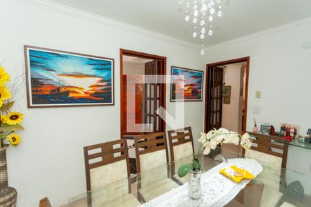 Sala de Jantar de casa para alugar com 3 quartos, 150m² em Jardim Regis, São Paulo