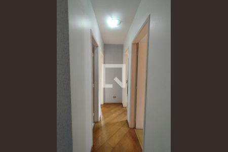 Corredor de apartamento à venda com 3 quartos, 229m² em Vila Gumercindo, São Paulo