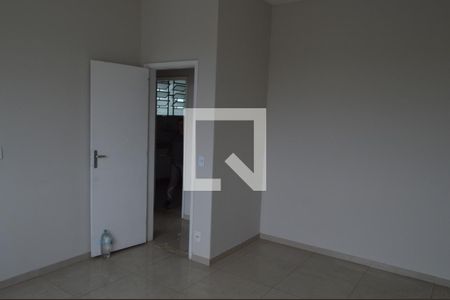Quarto 1 de apartamento para alugar com 4 quartos, 105m² em Tanque, Rio de Janeiro