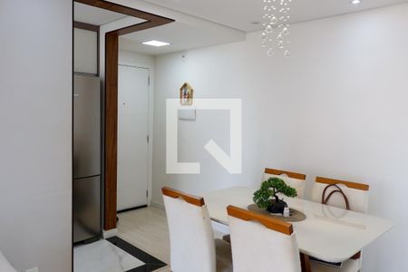 Sala de apartamento à venda com 2 quartos, 52m² em Jardim Roberto, Osasco