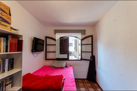 Quarto 2 de casa à venda com 3 quartos, 230m² em Vila Pereira Cerca, São Paulo