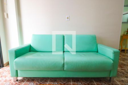 Sala de apartamento para alugar com 2 quartos, 77m² em Canto do Forte, Praia Grande