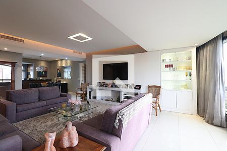 Sala de TV de apartamento à venda com 4 quartos, 200m² em Rio Branco, Porto Alegre