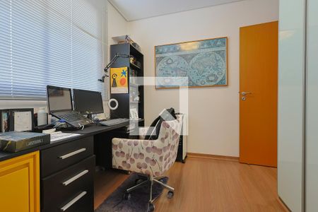 Quarto 1 de apartamento à venda com 3 quartos, 97m² em Castelo, Belo Horizonte
