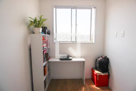Quarto 1 de apartamento para alugar com 2 quartos, 34m² em Jardim Miriam, São Paulo