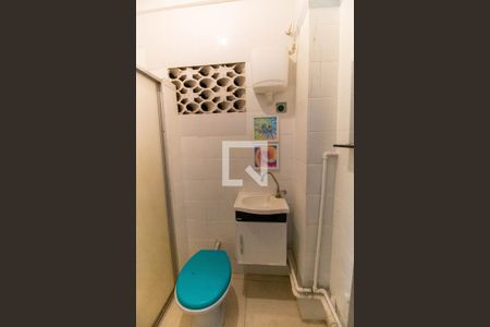 Banheiro Social de kitnet/studio para alugar com 1 quarto, 30m² em Centro, Niterói