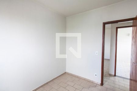 Quarto 1 de apartamento para alugar com 2 quartos, 62m² em Brasil, Uberlândia