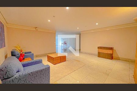 Apartamento à venda com 3 quartos, 224m² em Serra Dourada, São Paulo