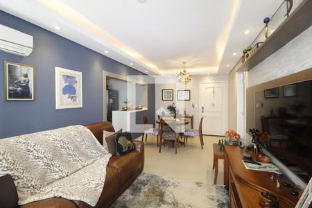 Sala de apartamento à venda com 2 quartos, 81m² em Independência, Porto Alegre