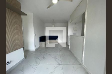 Sala de apartamento à venda com 3 quartos, 70m² em Ferreira, São Paulo