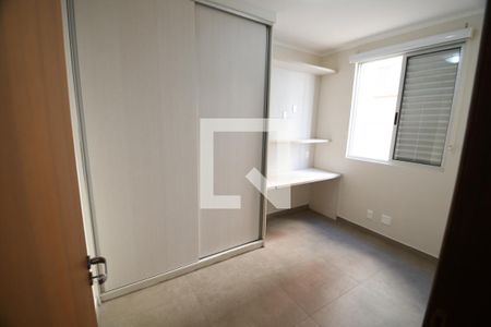 Quarto 2 de apartamento para alugar com 3 quartos, 69m² em Mansões Santo Antônio, Campinas