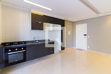 Sala / Cozinha de apartamento à venda com 2 quartos, 50m² em Barra Funda, São Paulo