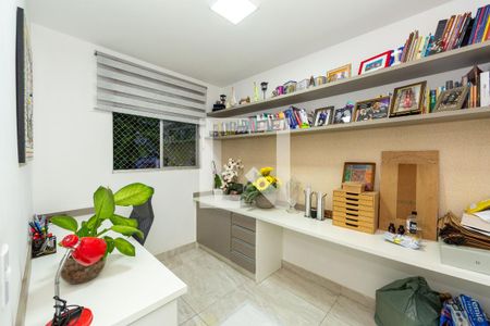 Quarto 2 de apartamento à venda com 3 quartos, 70m² em Buritis, Belo Horizonte