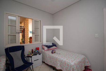 Quarto 2 de casa à venda com 4 quartos, 180m² em Vila Cruz das Almas, São Paulo