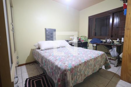 Quarto 01 de casa à venda com 5 quartos, 231m² em Vila Nova, Novo Hamburgo