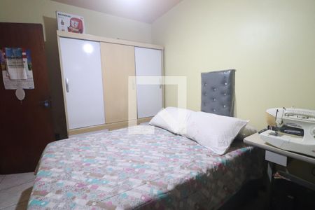 Quarto 01 de casa à venda com 5 quartos, 231m² em Vila Nova, Novo Hamburgo