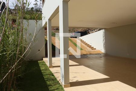 Casa de Condomínio para alugar com 3 quartos, 864m² em Jardim Santana, Cotia