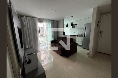 Sala de apartamento para alugar com 2 quartos, 48m² em Recreio dos Bandeirantes, Rio de Janeiro
