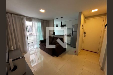 Sala de apartamento para alugar com 2 quartos, 48m² em Recreio dos Bandeirantes, Rio de Janeiro