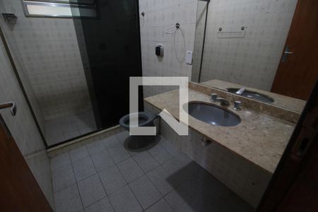 Banheiro de apartamento para alugar com 1 quarto, 65m² em Jacarepaguá, Rio de Janeiro