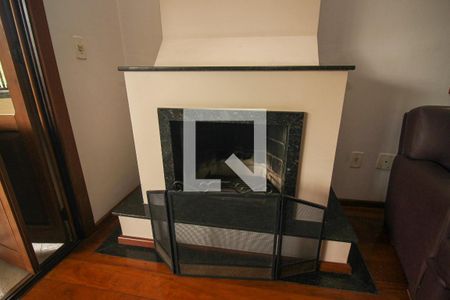 Detalhe da Sala - Lareira de apartamento à venda com 3 quartos, 117m² em Tristeza, Porto Alegre