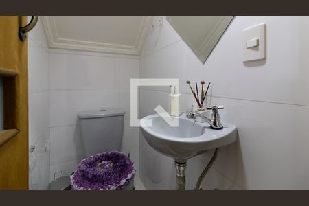 Lavabo de casa para alugar com 3 quartos, 94m² em Artur Alvim, São Paulo