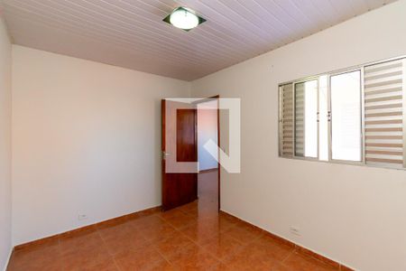 Quarto 1 de casa para alugar com 2 quartos, 56m² em São Lucas, São Paulo