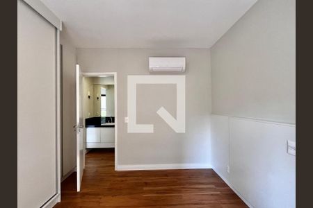 Quarto de apartamento para alugar com 1 quarto, 51m² em Cambuí, Campinas