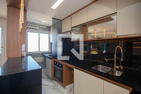 Sala/Cozinha de apartamento para alugar com 1 quarto, 43m² em Vila Gustavo, São Paulo
