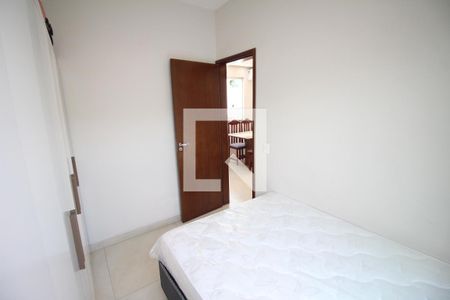 Quarto  de casa para alugar com 2 quartos, 246m² em Eldorado, Contagem