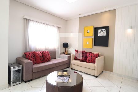 Sala de apartamento para alugar com 3 quartos, 120m² em Santa Mônica, Uberlândia