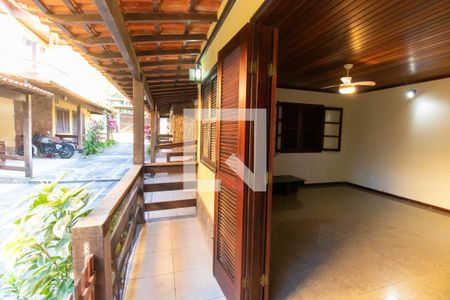 Varanda da Sala de casa de condomínio para alugar com 3 quartos, 150m² em Itaipu, Niterói