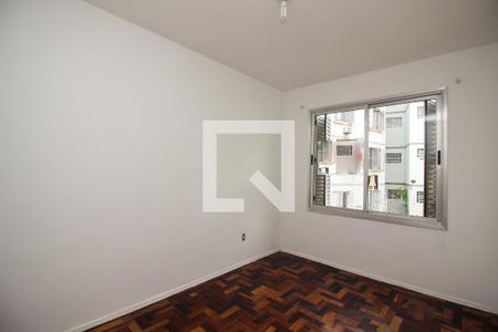 Quarto 1 de apartamento para alugar com 2 quartos, 50m² em Santa Tereza, Porto Alegre