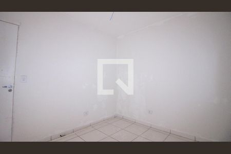 Quarto de casa para alugar com 1 quarto, 40m² em Vila California, São Paulo