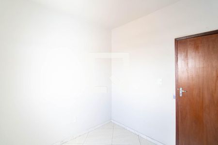 Quarto de casa para alugar com 2 quartos, 50m² em Senador Vasconcelos, Rio de Janeiro