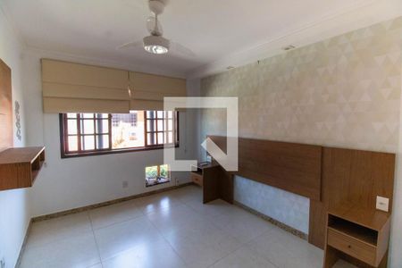 Quarto 1 de casa de condomínio à venda com 2 quartos, 140m² em Itaipu, Niterói
