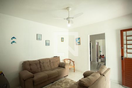 Sala de casa à venda com 3 quartos, 177m² em Parque Peruche, São Paulo