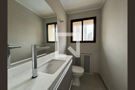 Lavabo de apartamento para alugar com 3 quartos, 168m² em Vila Olímpia, São Paulo