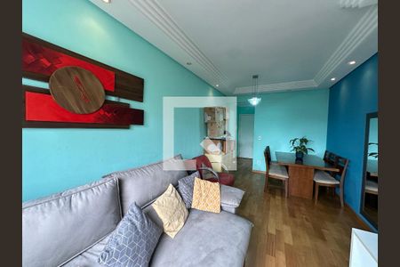 Sala de apartamento para alugar com 3 quartos, 70m² em Vila Iracema, Barueri